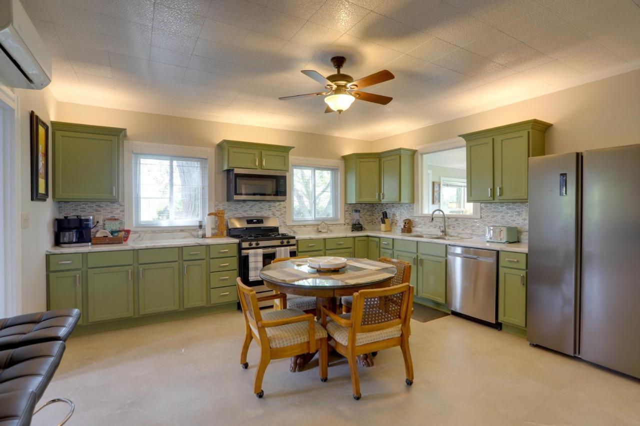 Welcoming Port Clinton Vacation Rental! Kültér fotó