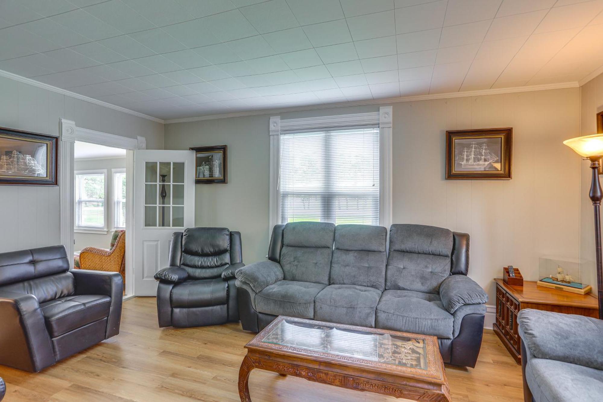 Welcoming Port Clinton Vacation Rental! Kültér fotó