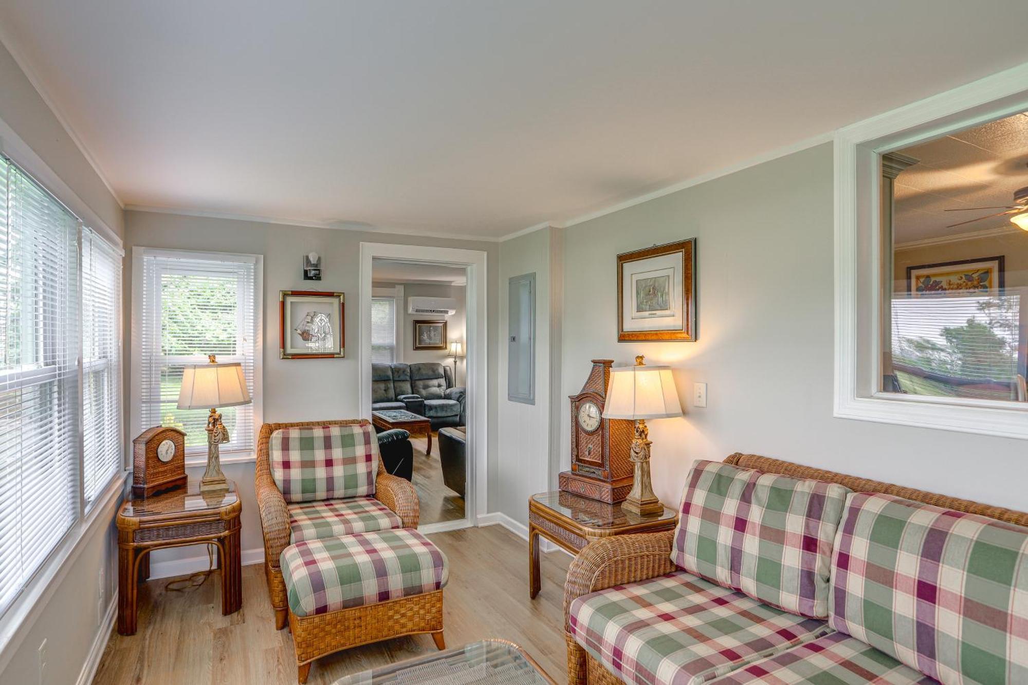Welcoming Port Clinton Vacation Rental! Kültér fotó